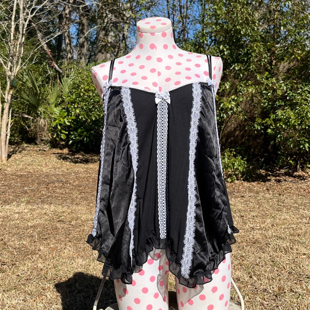 3/$30 Victoria’s Secret Pajama Top